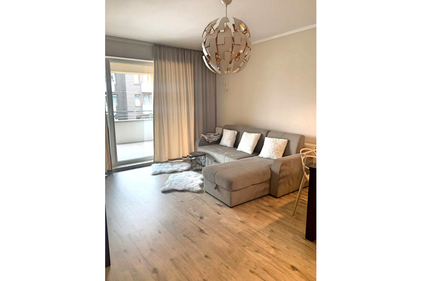 kołobrzeski, Kołobrzeg, 2-pokojowy apartament/1-piętro/Taras/ os. Bajkowe
